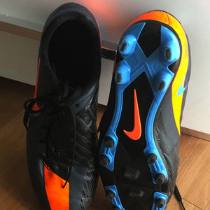 Mens Nike T90 cleets